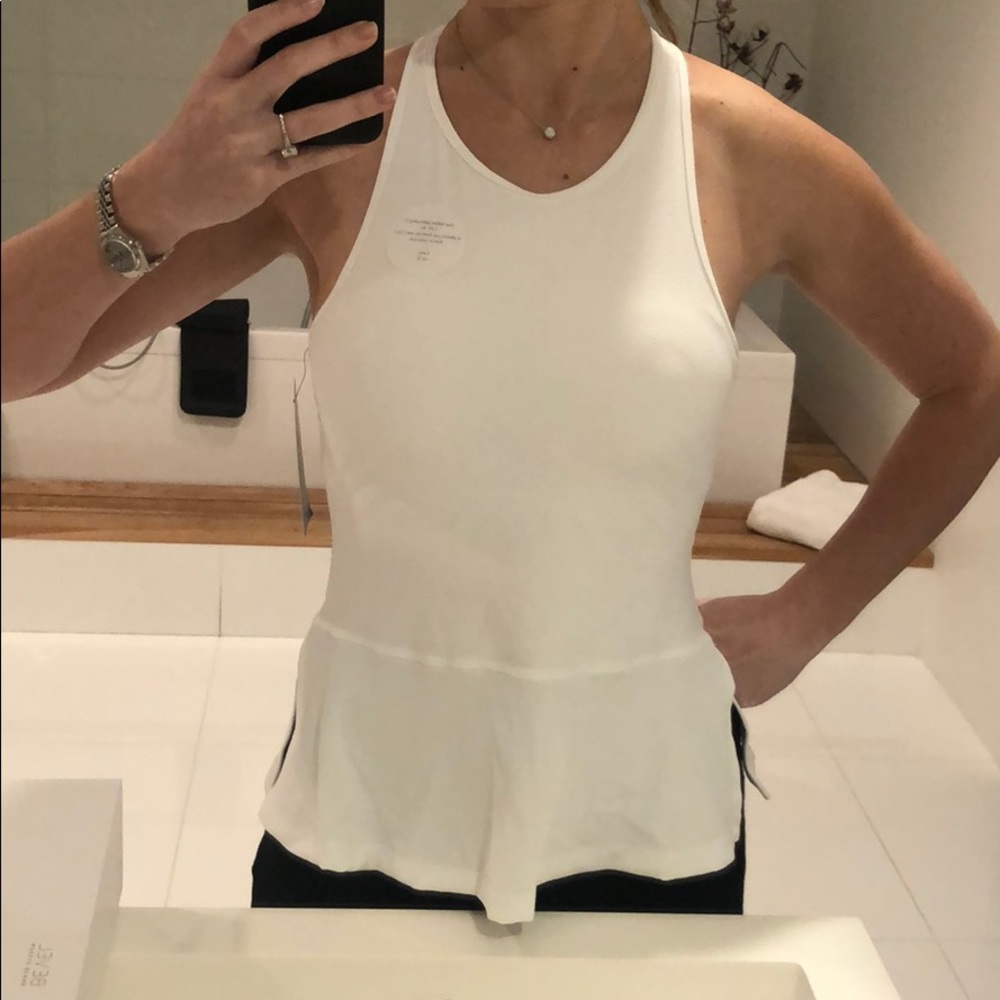 Nux activewear Up & Go Tank, White